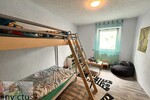 Investition mit Perspektive, sanierungsbedürftige 4- Zimmer Wohnung im Erdgeschoss