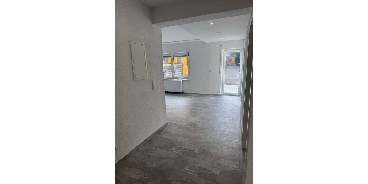 Etagenwohnung Ittlingen - 3 Zimmer, 75 m&sup2;, 850&euro; | Angebot:26840386