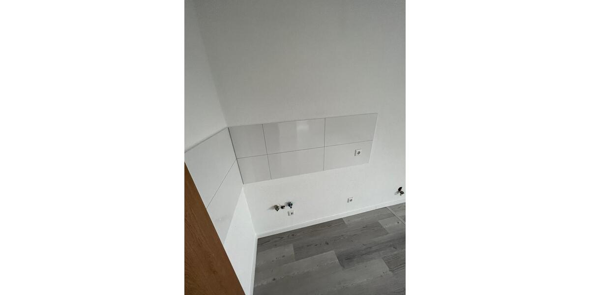 Dachgeschoßwohnung Bad Friedrichshall - 1 Zimmer, 21 m&sup2;, 425&euro; | Angebot:26383048