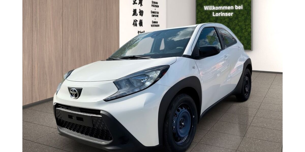 Toyota Aygo (X) 5.511 km 17.990 &euro; Backnang 71522