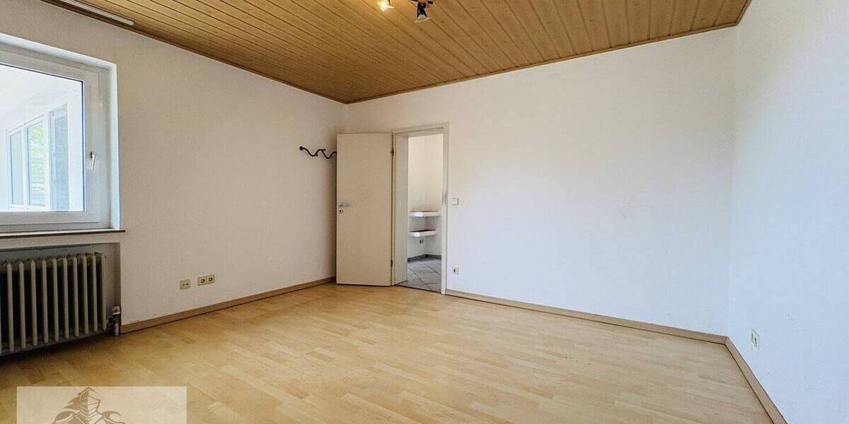 Etagenwohnung Bad Wimpfen - 2 Zimmer, 86 m&sup2;, 245.000&euro; | Angebot:26852313