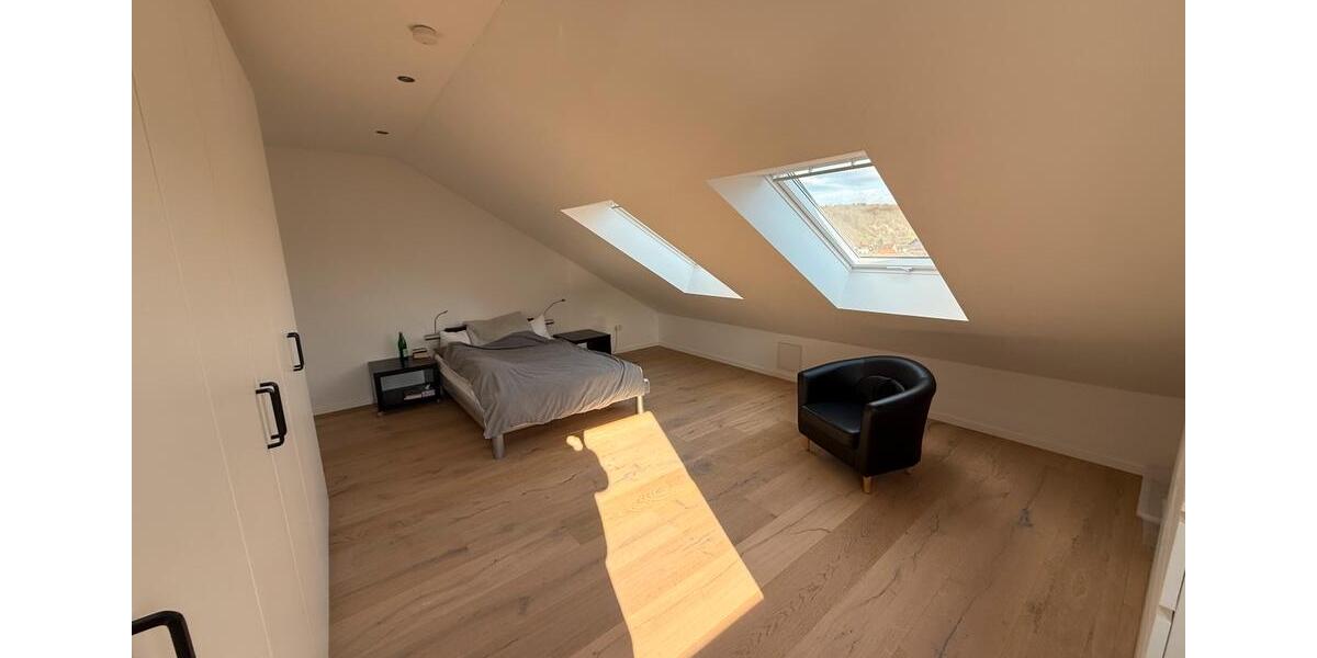 Dachgeschoßwohnung Sinsheim - 3 Zimmer, 87 m&sup2;, 419.000&euro; | Angebot:25350149