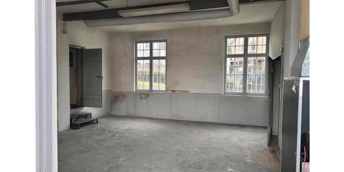 Gewerbeobjekt Sachsenheim - 700&euro; | Angebot:25650151