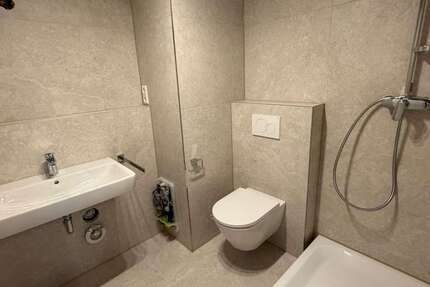 Wohnung Heilbronn - 3 Zimmer, 77 m&sup2;, 1.000&euro; | Angebot:26690604