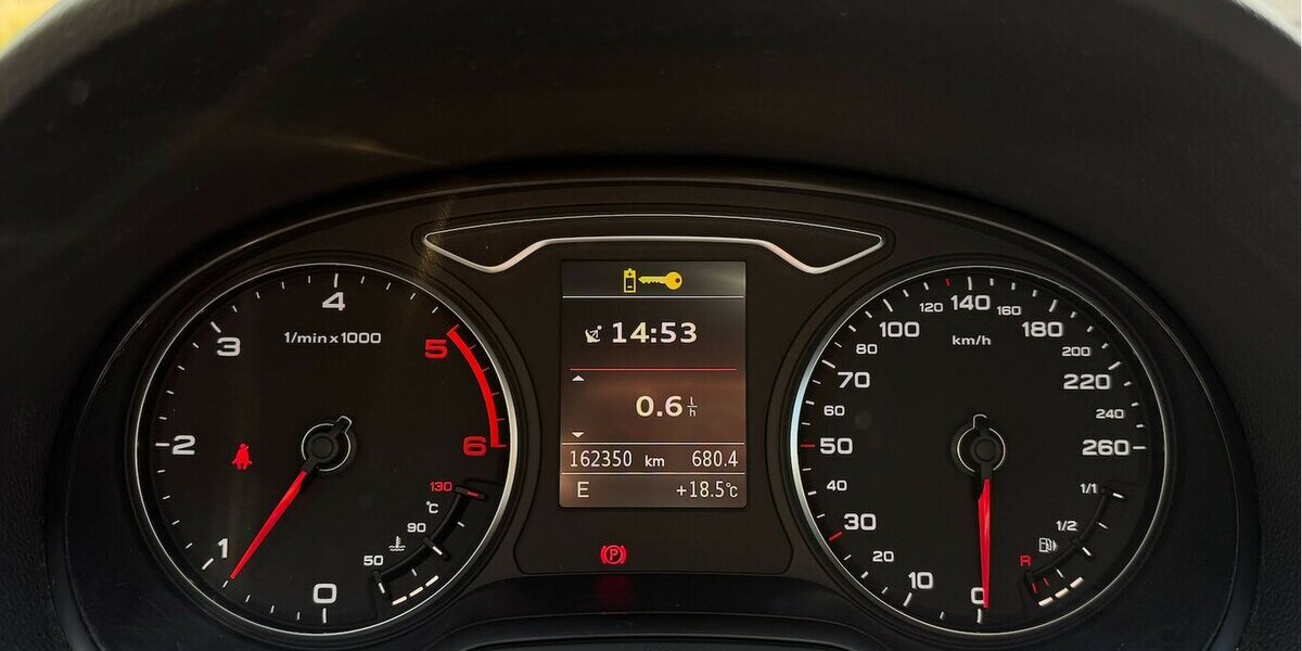 Audi A3 Limousine 2.0 TDI Navi Tempomat 162.000 km 10.990 &euro; Neckarsulm 74172