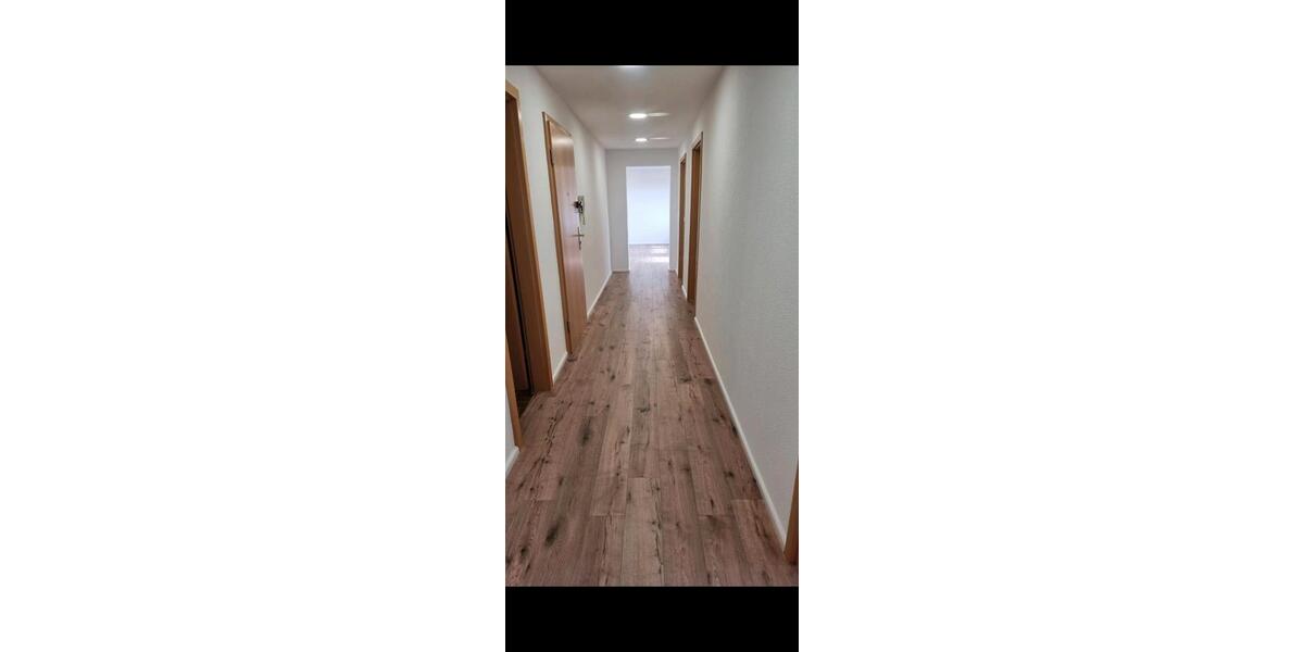 Etagenwohnung Asperg - 3 Zimmer, 87 m&sup2;, 1.150&euro; | Angebot:25477833