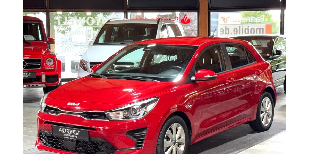Kia Rio 11.800 km 14.987 € Bietigheim-Bissingen 74321