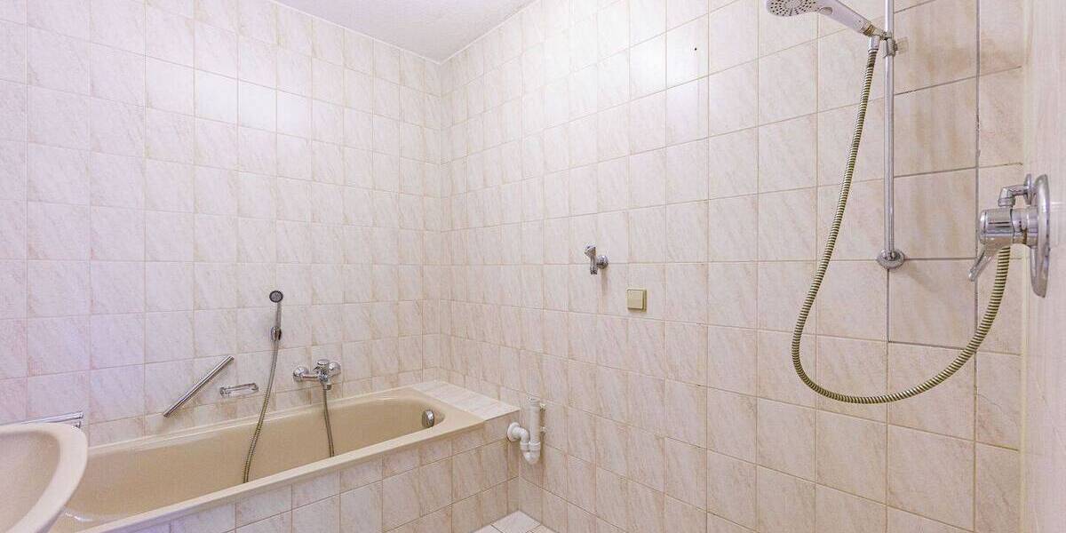 Etagenwohnung Sersheim - 3 Zimmer, 73 m&sup2;, 245.000&euro; | Angebot:26171272