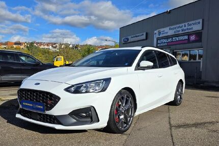 Ford Focus 33.000 km 27.490 &euro; Neudenau 74861