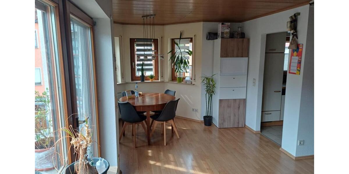 Etagenwohnung Bretzfeld - 3 Zimmer, 67 m&sup2;, 630&euro; | Angebot:26415128
