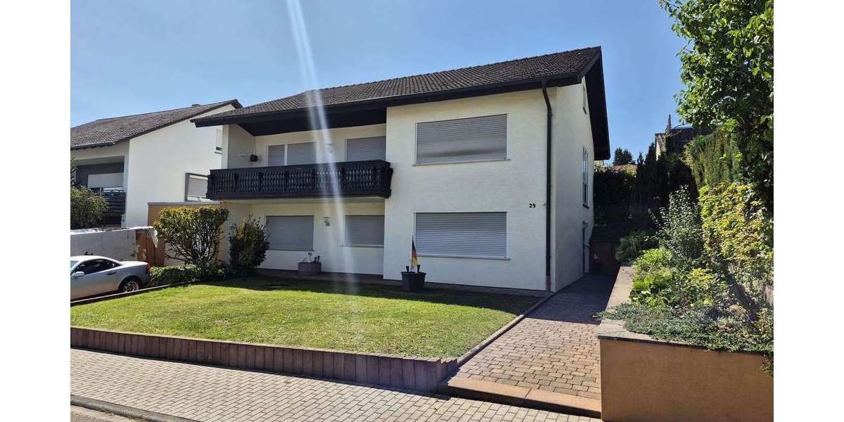 Einfamilienhaus Sinsheim / Steinsfurt Steinsfurt - 8 Zimmer, 185 m&sup2;, 499.999&euro; | Angebot:25180756