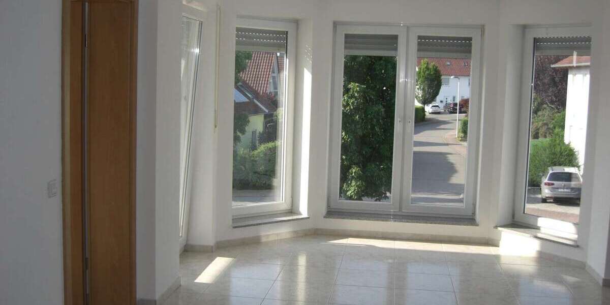 Etagenwohnung Bad Rappenau/ Bonfeld Bonfeld - 3 Zimmer, 102 m&sup2;, 1.100&euro; | Angebot:25819398