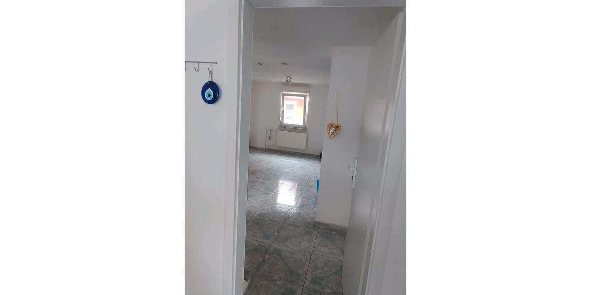 Maisonettenwohnung Flein - 6 Zimmer, 200 m&sup2;, 450&euro; | Angebot:26648277