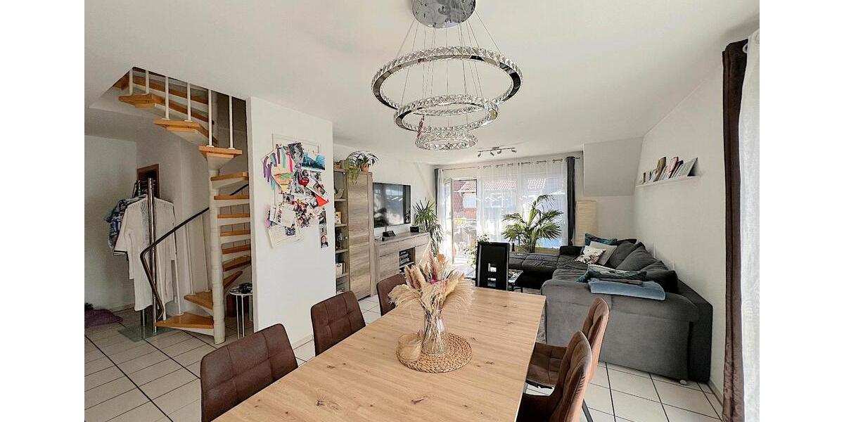 Maisonettenwohnung Kirchardt - 4.5 Zimmer, 104 m&sup2;, 279.000&euro; | Angebot:26852719