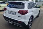 Suzuki Vitara Vollhybrid 1.5 Dualjet Allgrip AGS Comfort+ 2.500 km 29.990 € Obrigheim-Asbach 74847