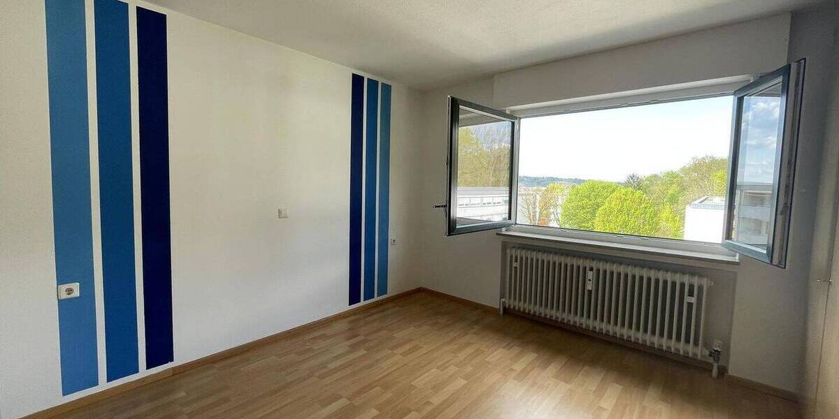 Etagenwohnung Bietigheim-Bissingen Bietigheim - 4 Zimmer, 94 m&sup2;, 300.000&euro; | Angebot:26261619