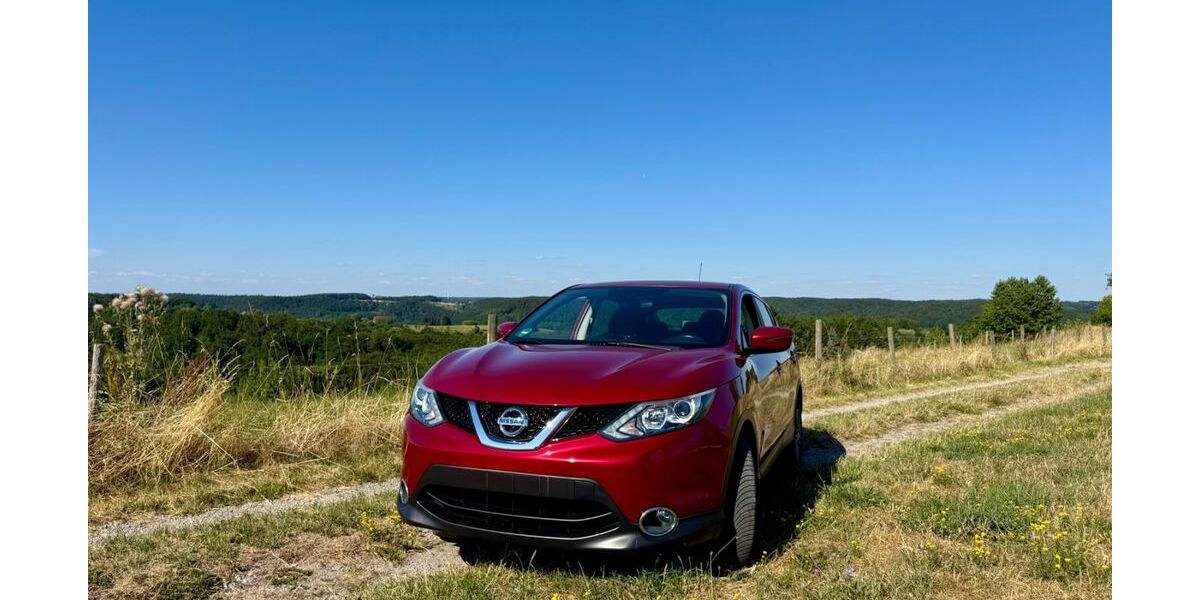 Nissan Qashqai 107.476 km 8.999 &euro; Mainhardt 74535