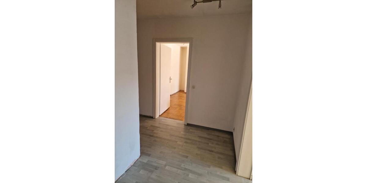 Etagenwohnung Ludwigsburg - 3 Zimmer, 71 m&sup2;, 230.000&euro; | Angebot:26765342