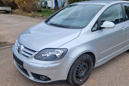VW Golf 162.000 km 2.500 &euro; Langenbrettach 74243