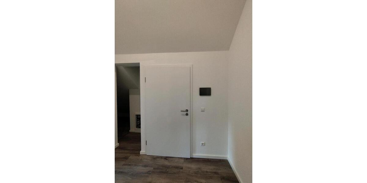Dachgeschoßwohnung Heilbronn Horkheim - 2 Zimmer, 1.000&euro; | Angebot:22913808