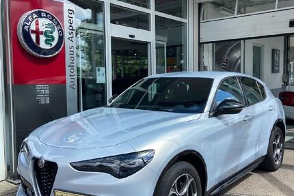 Alfa Romeo Stelvio 30.326 km 44.990 &euro; Asperg 71679