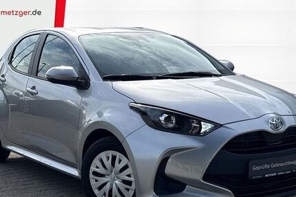 Toyota Yaris 12.991 km 14.620 &euro; Öhringen 74613