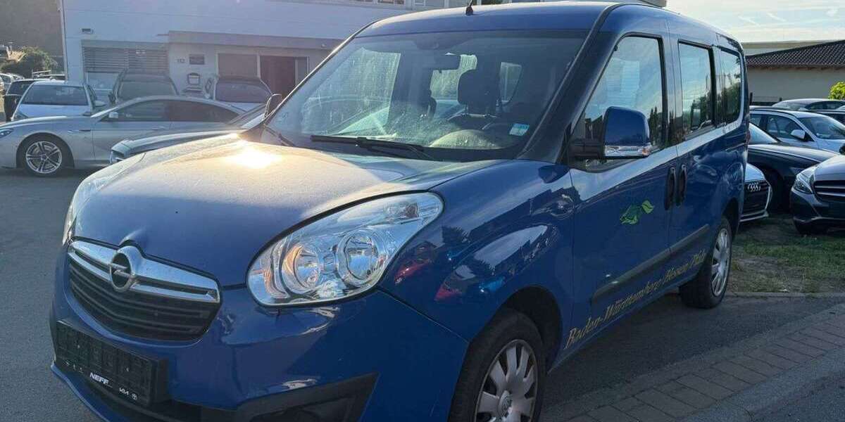 Opel Combo 164.000 km 4.499 &euro; Gundelsheim 74831