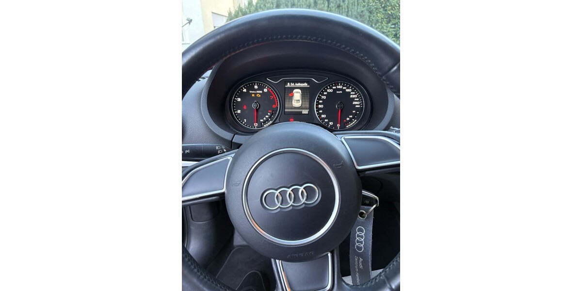 Audi A3 Limousine 93.000 km 14.500 € Heilbronn 74072