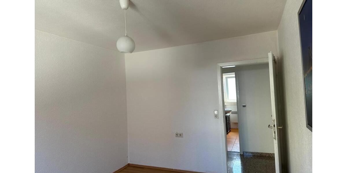 Etagenwohnung Walheim - 3 Zimmer, 65 m&sup2;, 990&euro; | Angebot:26537265