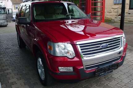 Ford Explorer 179.000 km 9.999 &euro; Heilbronn 74076