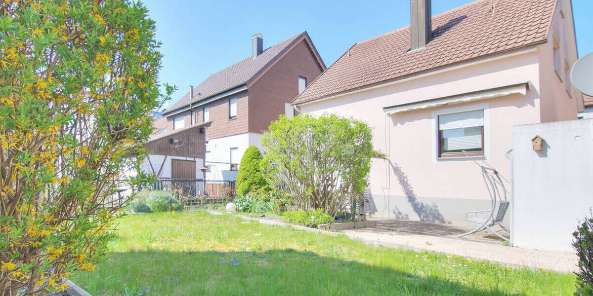 Einfamilienhaus Heilbronn / Neckargartach Neckargartach - 6 Zimmer, 102 m&sup2;, 344.000&euro; | Angebot:26723574