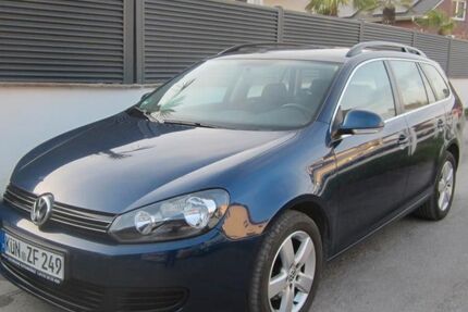 VW Golf 210.000 km 4.390 &euro; Öhringen-Cappel 74613