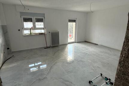 5 Zimmer Wohnung in Waibstadt- Bernau. Zu Vermieten 5 zimmer