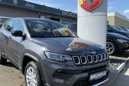 Jeep Compass 1.5 Mild-Hybrid Altitude Automatik 8.500 km 29.900 € Backnang, 71522