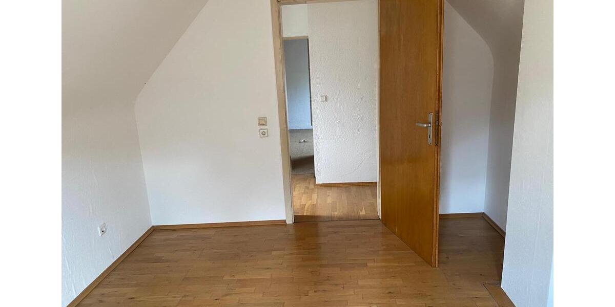 Etagenwohnung Heilbronn Böckingen - 1 Zimmer, 100 m&sup2;, 1.150&euro; | Angebot:26311617