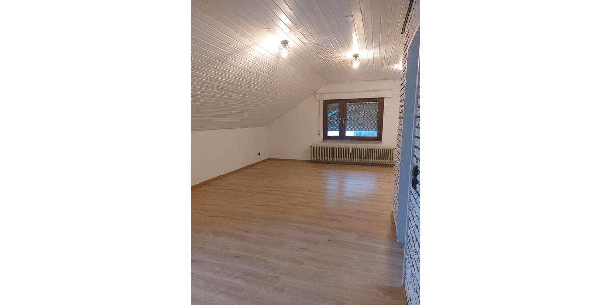 2 Zimmer Dachgeschosswohnung 2 zimmer