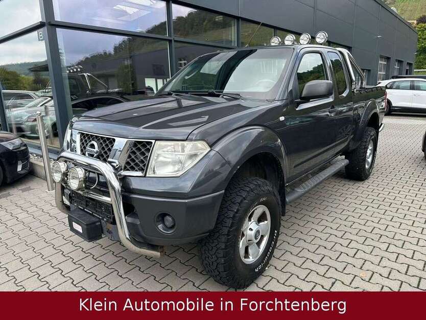 Nissan Navara 152.000 km 9.980 € Forchtenberg 74670