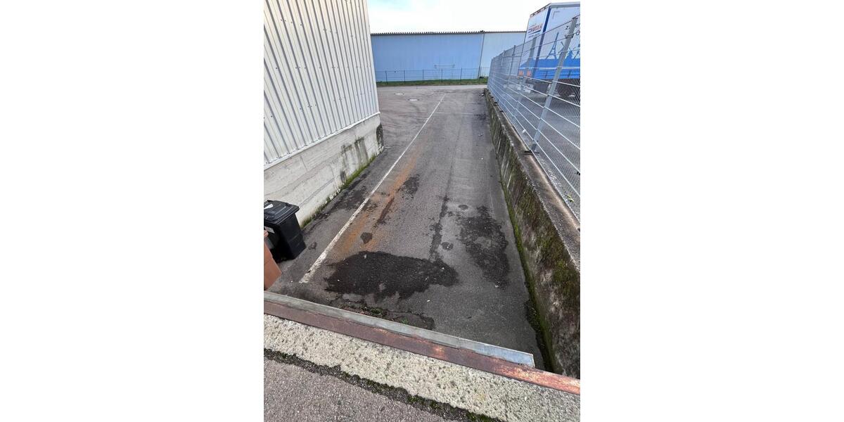 Lagerfläche bis 1000 m² in Öhringen – Nähe A6 zimmer