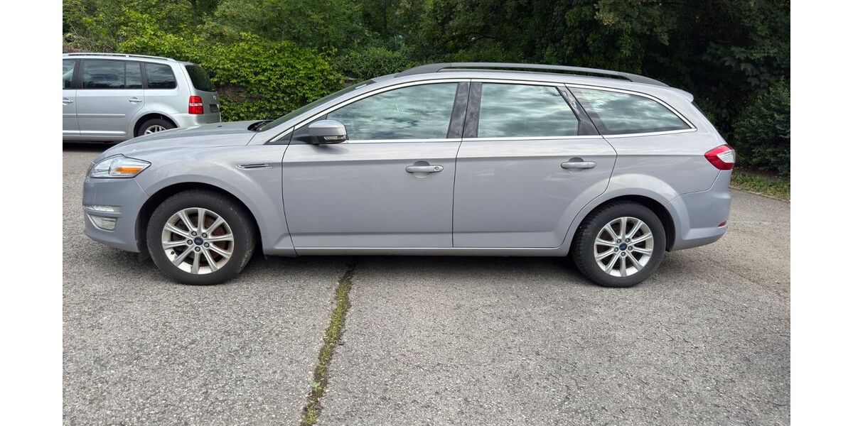 Ford Mondeo 420.412 km 2.557 &euro; Markgröningen 71706