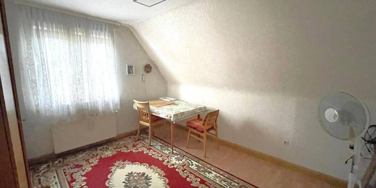 Einfamilienhaus Bietigheim-Bissingen Bissingen - 6 Zimmer, 100 m&sup2;, 650.000&euro; | Angebot:26094481