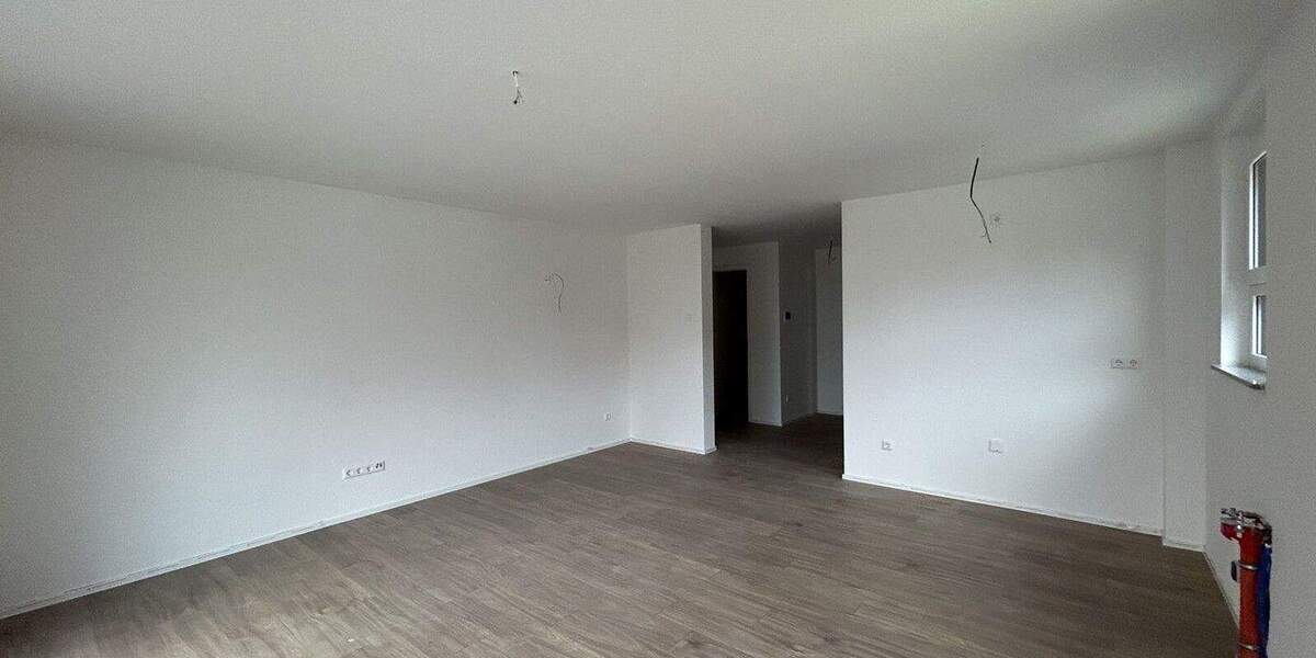 Etagenwohnung Gundelsheim / Höchstberg Gundelsheim - 4 Zimmer, 80 m&sup2;, 960&euro; | Angebot:25701409
