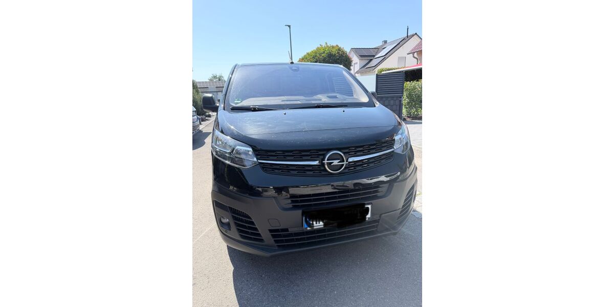 Opel Vivaro 146.000 km 21.300 &euro; Ilsfeld 74360