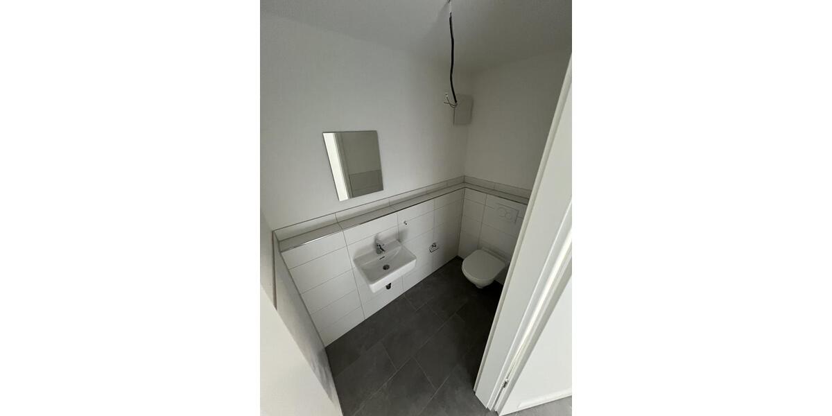 lichtdurchflutete wunderschöne 3,5 Zimmer Wohnung mit Garten 3.5 zimmer