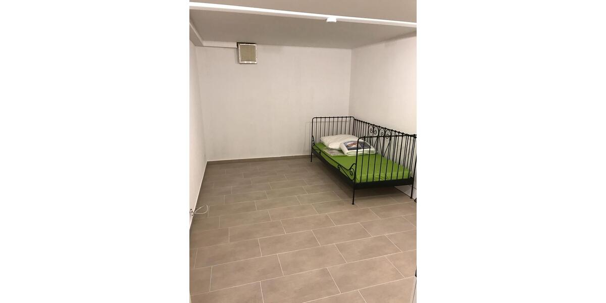 Etagenwohnung Bönnigheim - 4 Zimmer, 1.400&euro; | Angebot:24523945