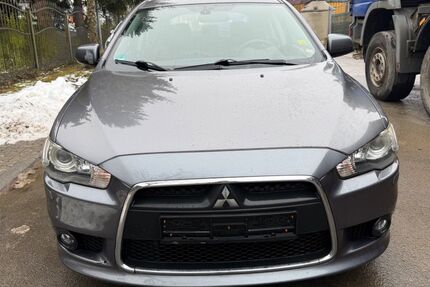 Mitsubishi Lancer 182.800 km 3.800 &euro; Oedheim 74229