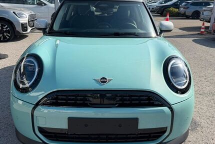 Mini Cooper C 2.876 km 28.754 &euro; Asperg 71679