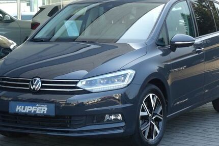 VW Touran 9.960 km 38.900 &euro; Vaihingen / Enz 71665