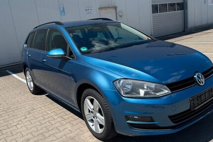 VW Golf 212.000 km 6.900 &euro; Neuenstadt-Stein a.K. 74196