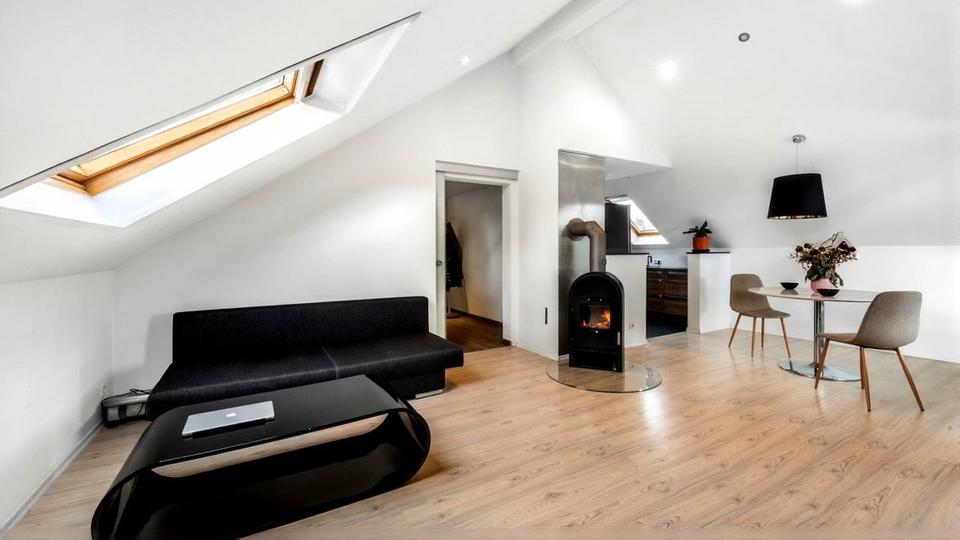 Dachgeschoßwohnung Bretzfeld - 3 Zimmer, 85 m&sup2;, 299.000&euro; | Angebot:26638586