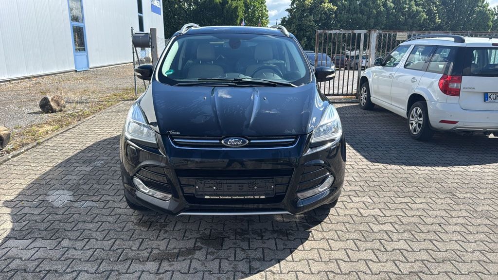 Ford Kuga 142.000 km 9.850 &euro; Pfedelbach 74629